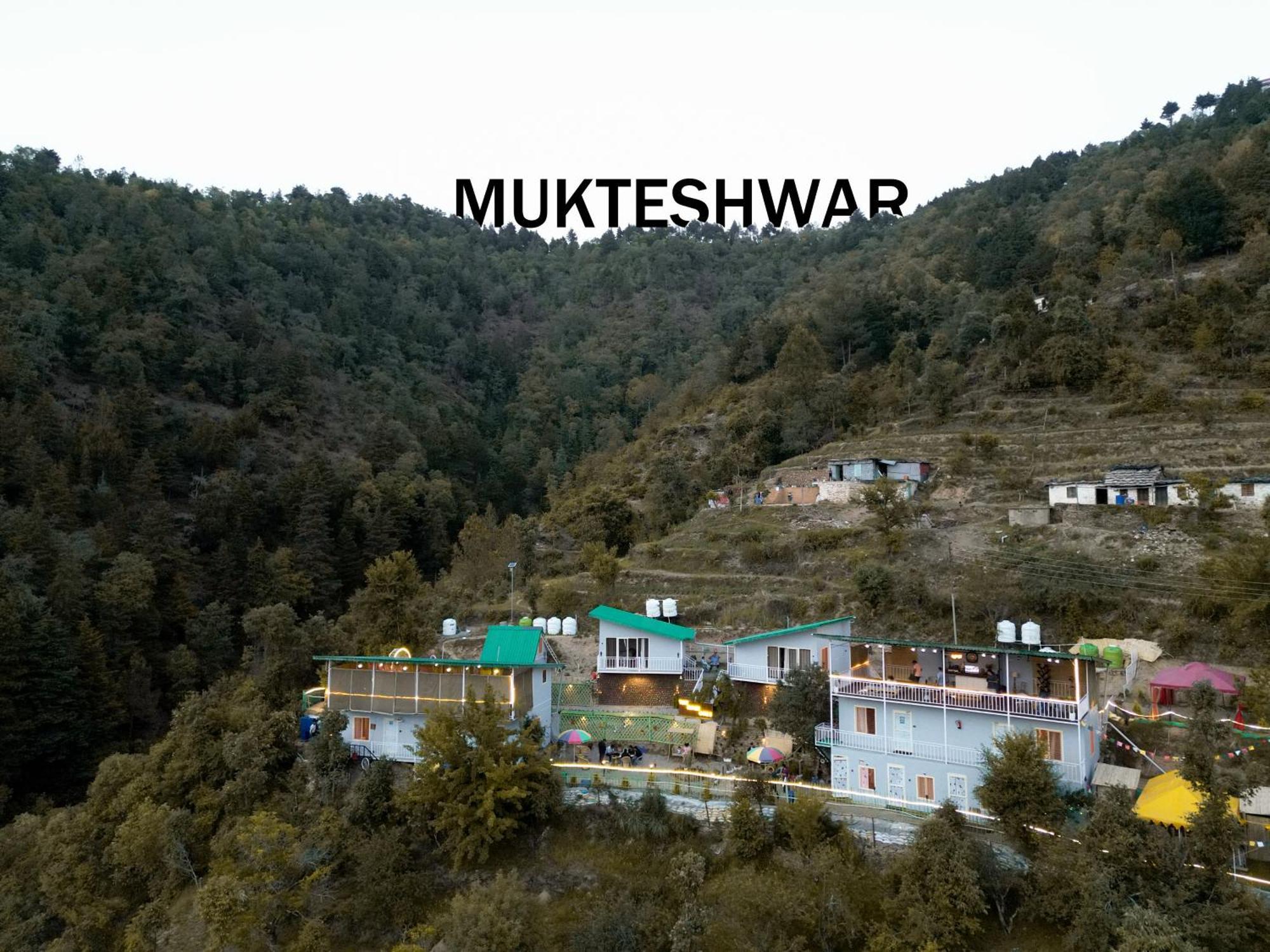 The Rare One'S Mukteshwar - Resort & Cafe Dış mekan fotoğraf