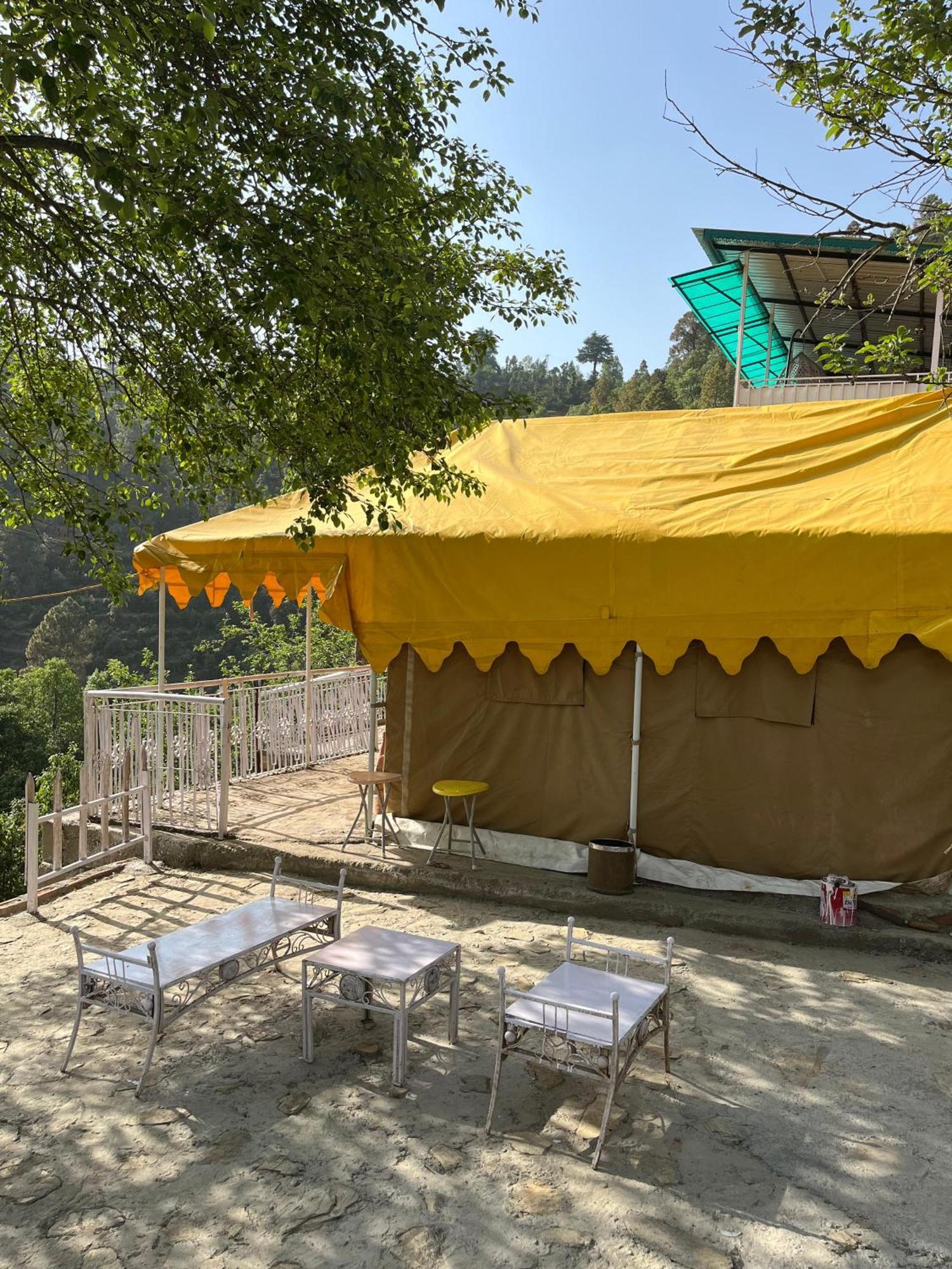 The Rare One'S Mukteshwar - Resort & Cafe Dış mekan fotoğraf